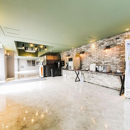 Avenue Hotel Yongin Exterior foto